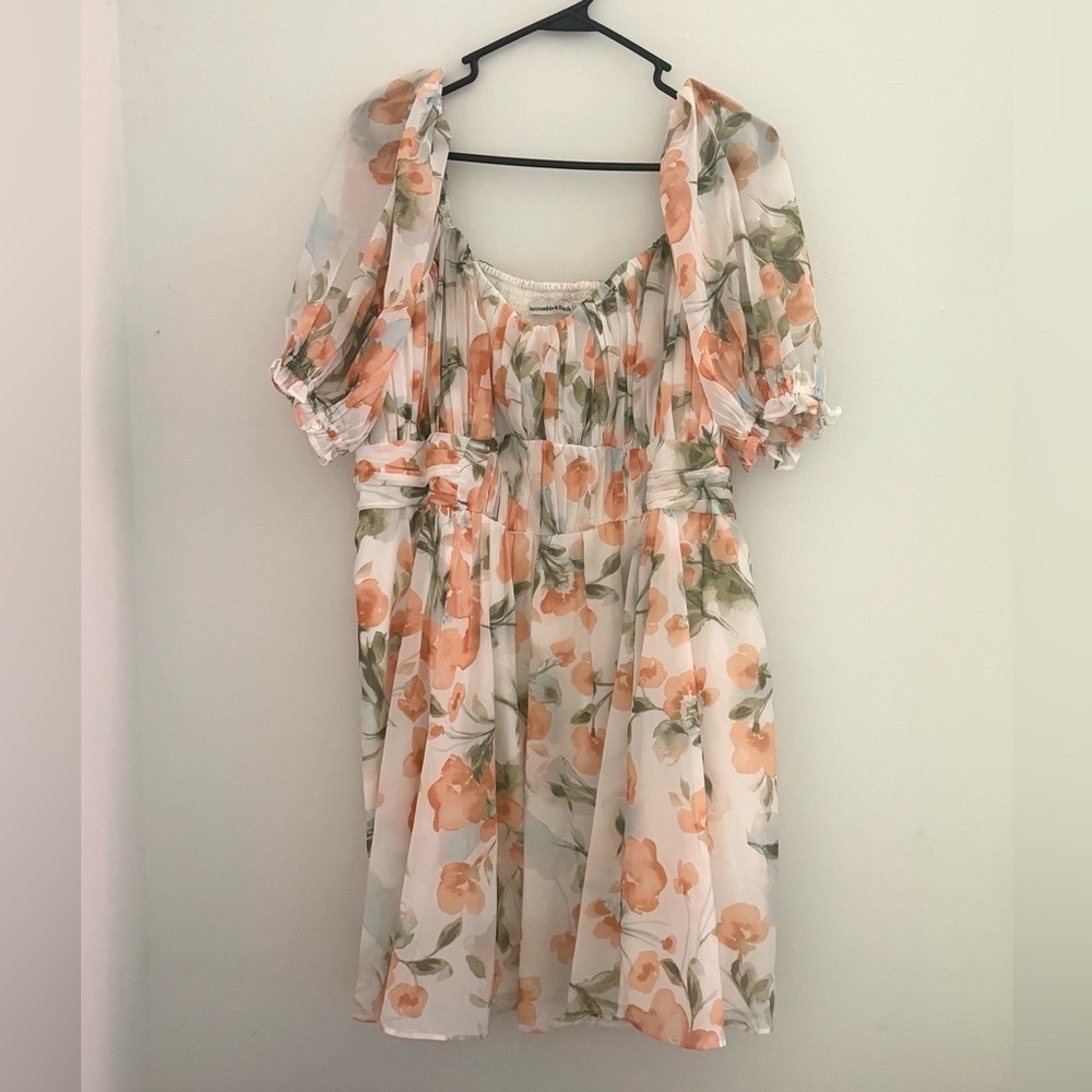 Abercrombie & Fitch Peach and Olive Floral Dress
